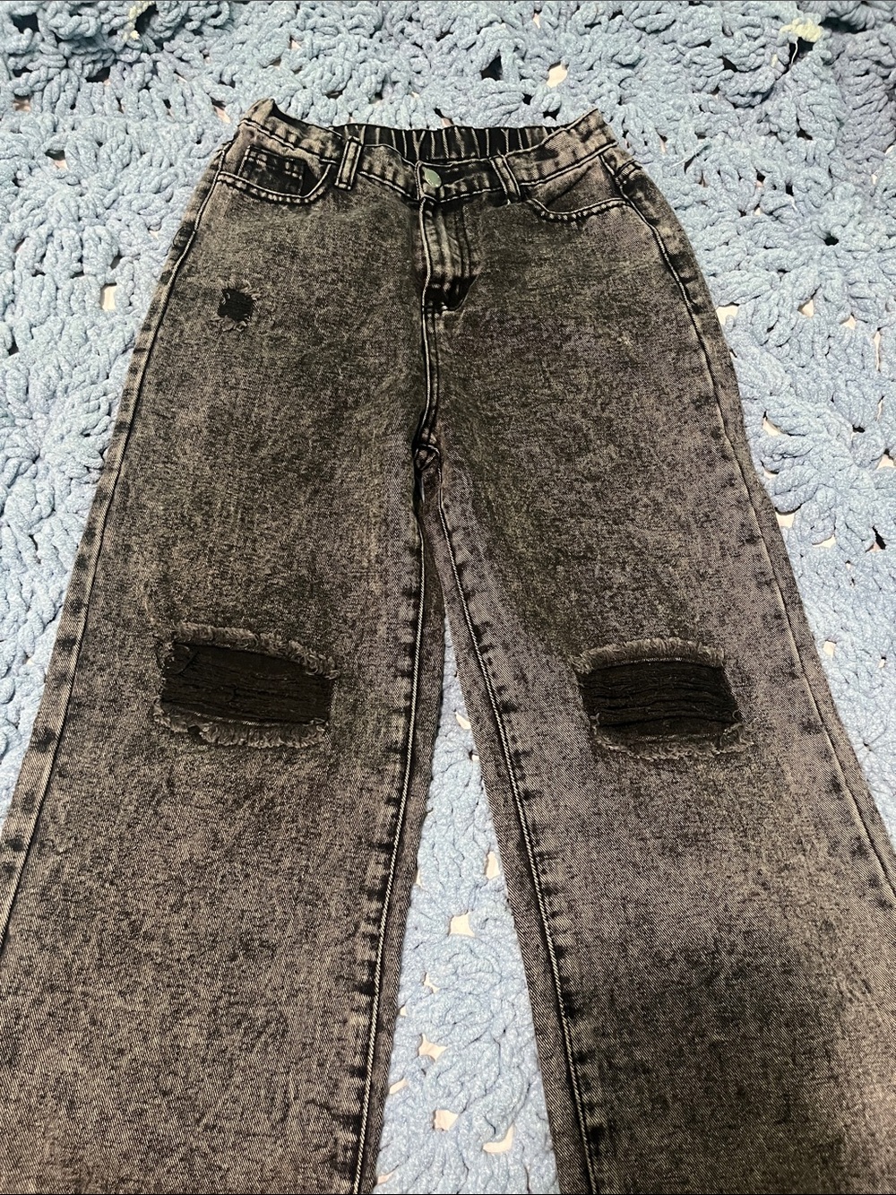 Girls baggy jeans